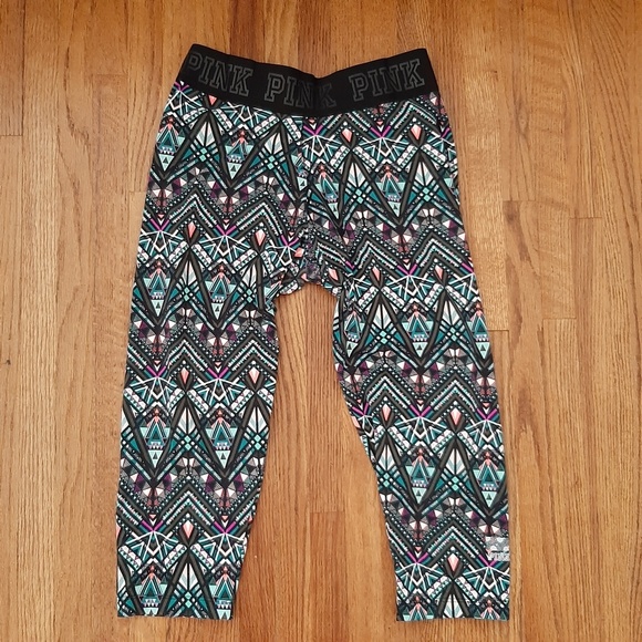 PINK Victoria's Secret Pants - PINK Victoria's Secret Ultimate Capri Leggings